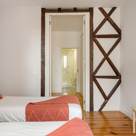 Ferienwohnung Joivy Inviting Flat Next To Carmo Convent Lissabon Exterior foto