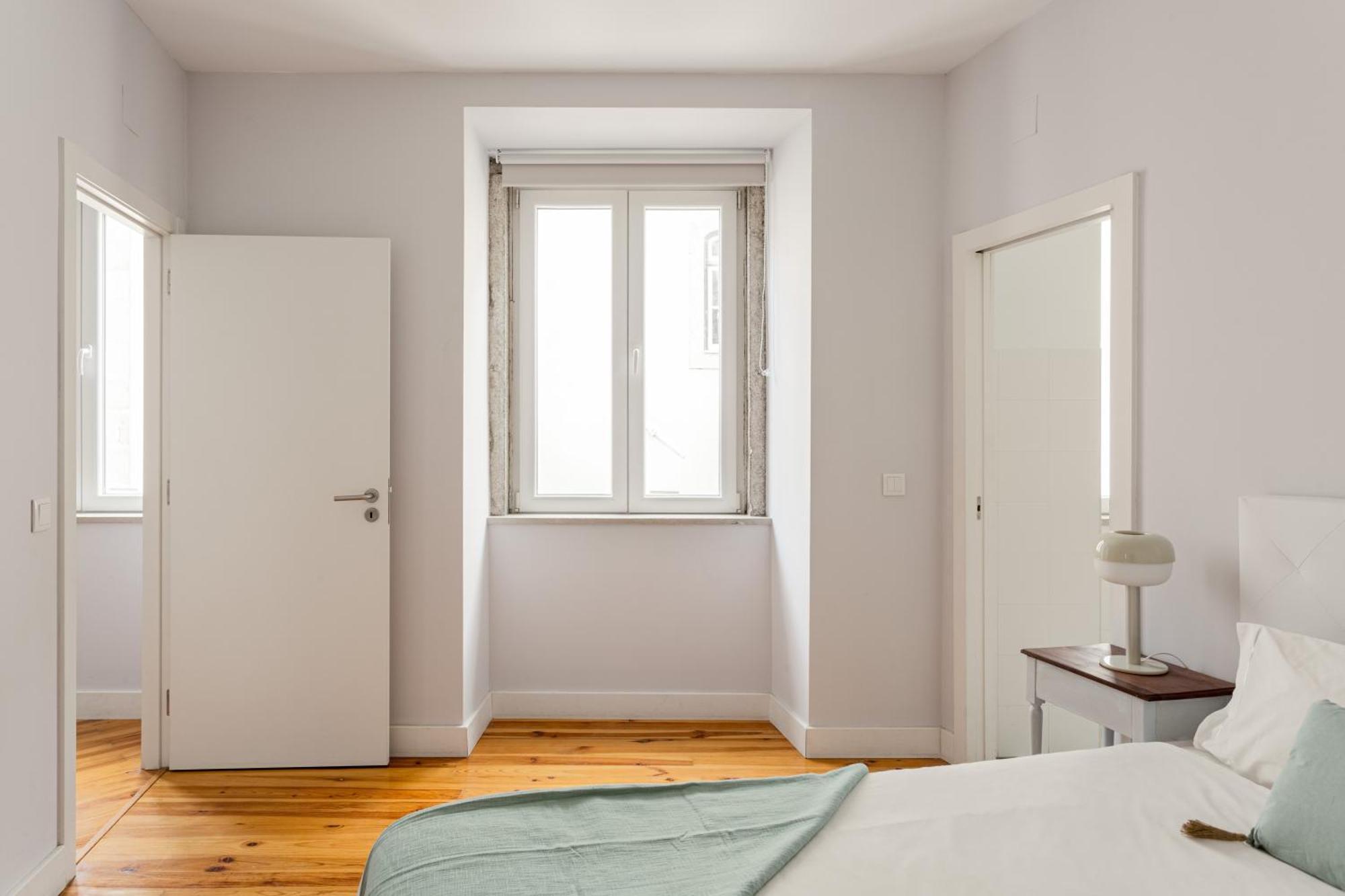Ferienwohnung Joivy Inviting Flat Next To Carmo Convent Lissabon Exterior foto